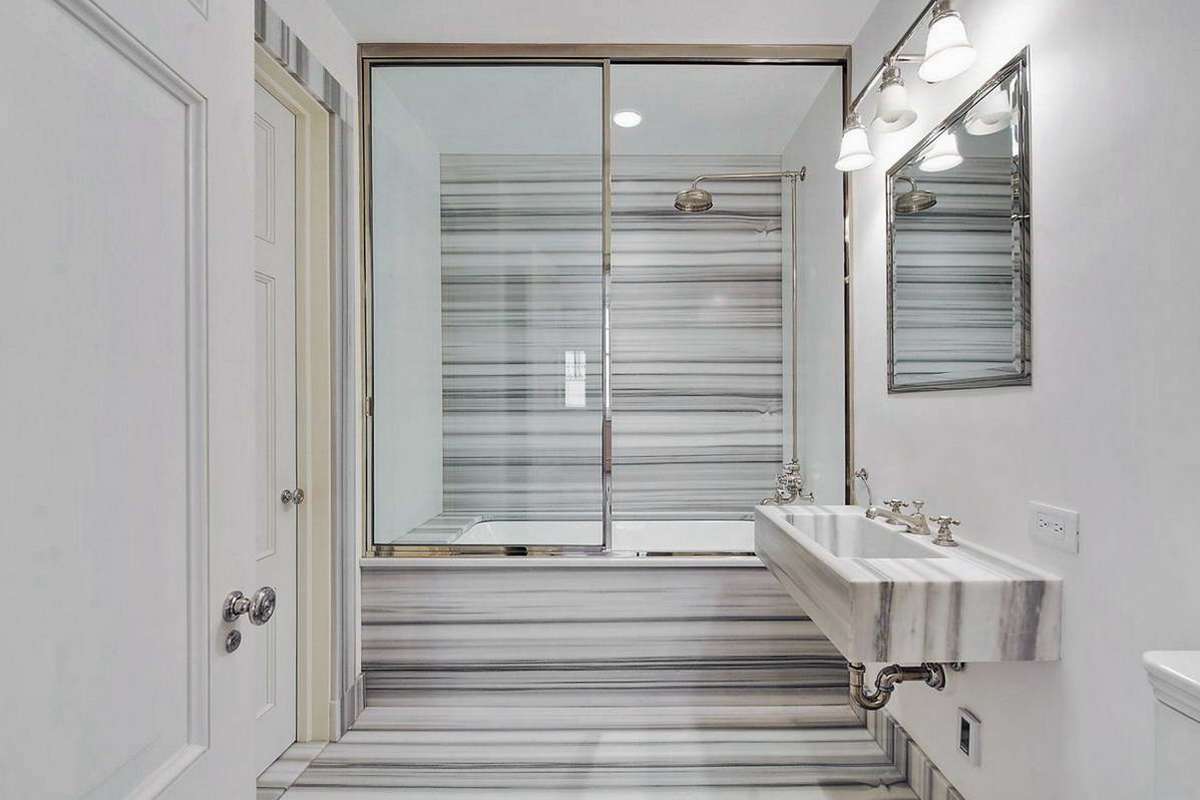 bathroom_002